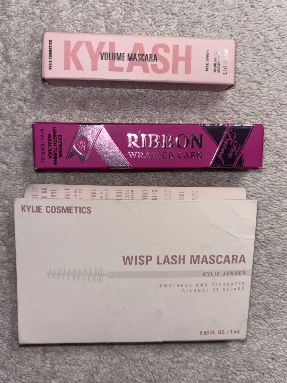 Kylie Cosmetics Wisp Lash Mascara - Light Pink & Metallic Pink Packaging